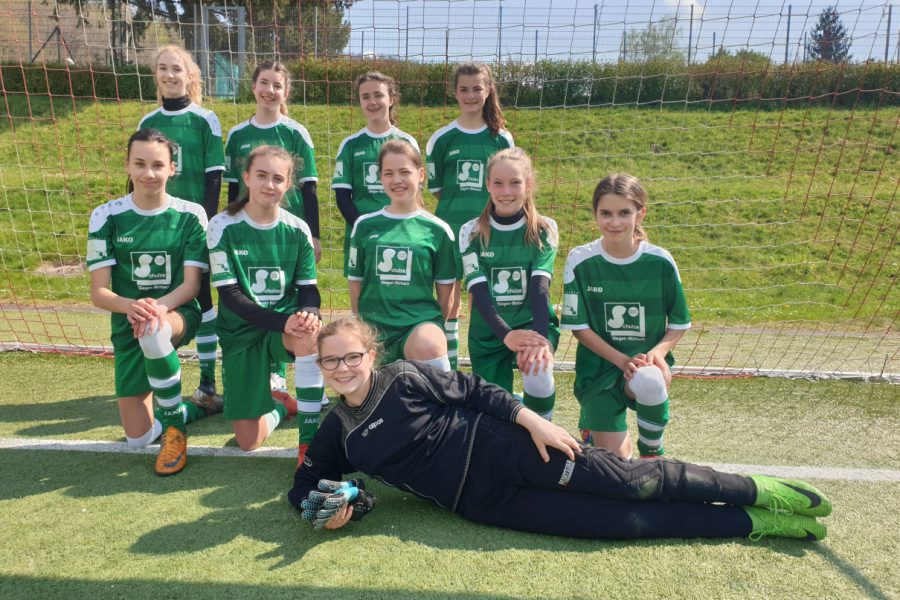 WK-III_Mädchen_21-22_01